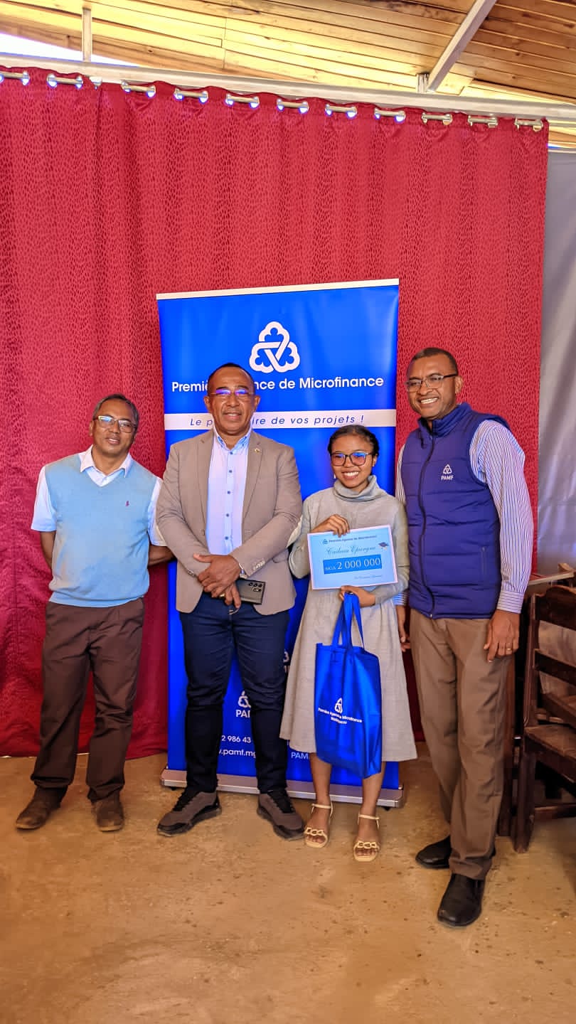CÉLÉBRATION DE L’EXCELLENCE : LA PAMF HONORE LA LAURÉATE DU BACCALAURÉAT 2024 !